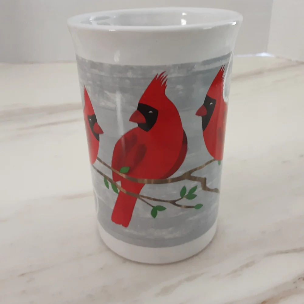 4 Piece Christmas Bundle Handy Things Tree Stand Cardinal Cup Reindeer Stockings